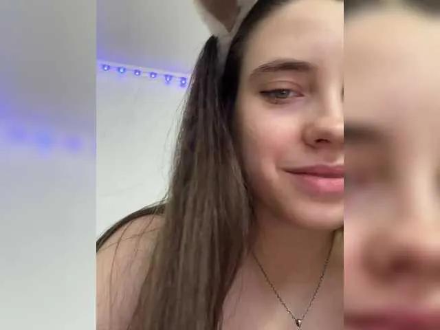 Sweet FunnyBanny0312 wants you to fuck her body now FunnyBanny0312 from BongaCams