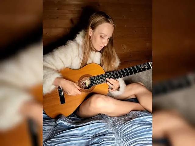 Watch 25 years old Sccarlets from BongaCams Sccarlets from BongaCams