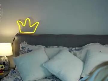 Try sweet model Lipswithsmileonthem lipswithsmileonthem from Chaturbate