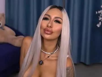 Try Goldenamberx, she wants to masturbate for you goldenamberx from Chaturbate