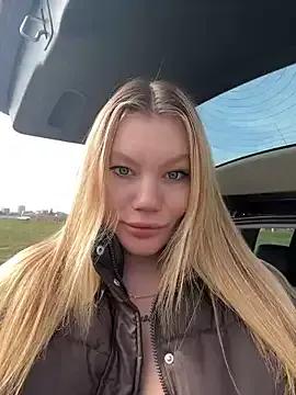 Sweet Justmilaa wants you to fuck their body now justmilaa from StripChat