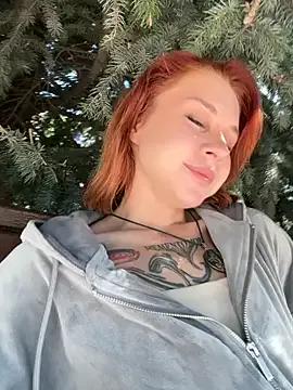 Explore cute camwhore RosieSecret RosieSecret from StripChat