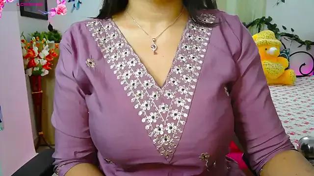 Watch 23 years old thyAnvi from StripChat thyAnvi from StripChat