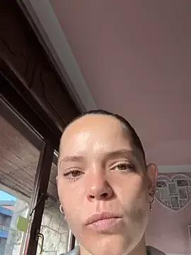 Explore cute escort Wildmaca Wildmaca from StripChat